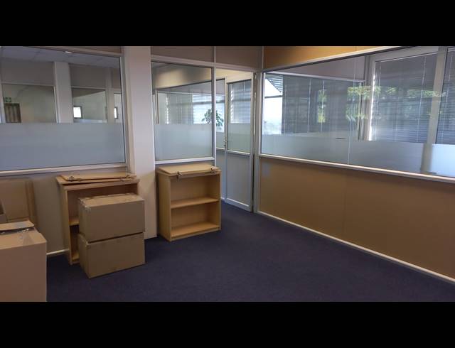 150M² BUSINESS TO LET IN SHERWOOD